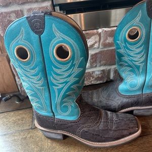 Men’s Ricochet Ariat Cowboy Boot. Size 13